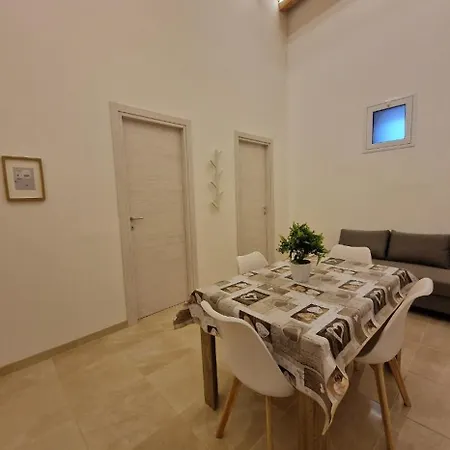 Porta Garibaldi Apartment