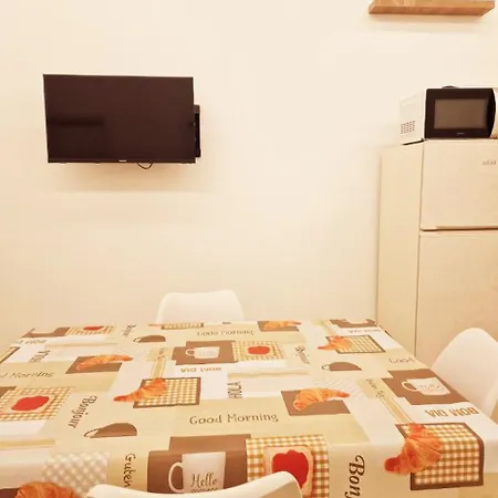 Porta Garibaldi Apartment